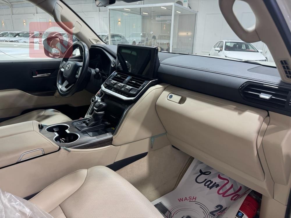 تويوتا لاندكروزر